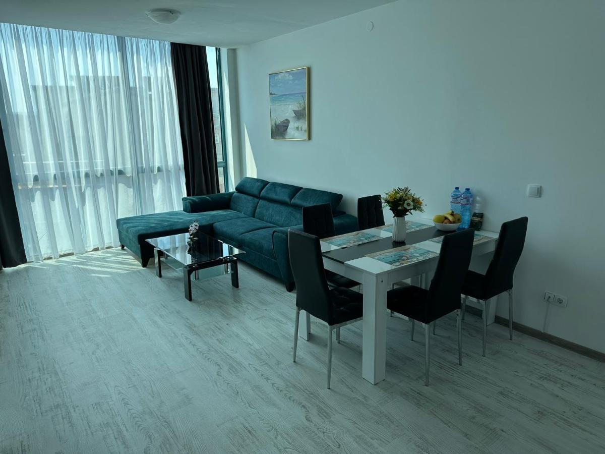 Spacious And Cozy Apartment In Complex Del Sol Primorsko Buitenkant foto