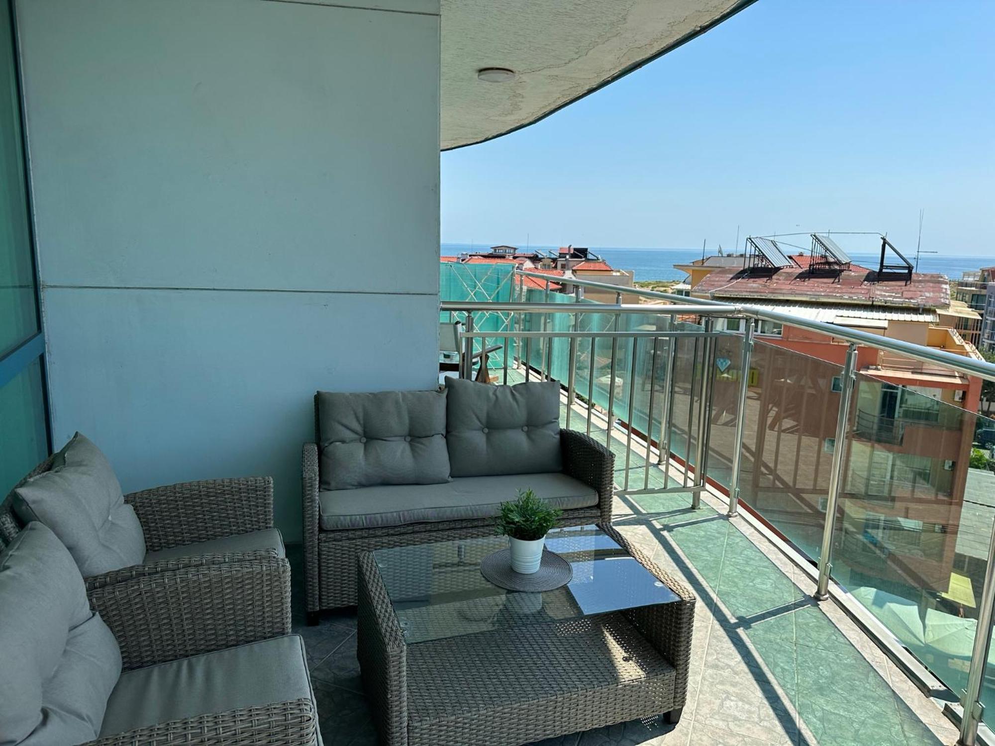 Spacious And Cozy Apartment In Complex Del Sol Primorsko Buitenkant foto